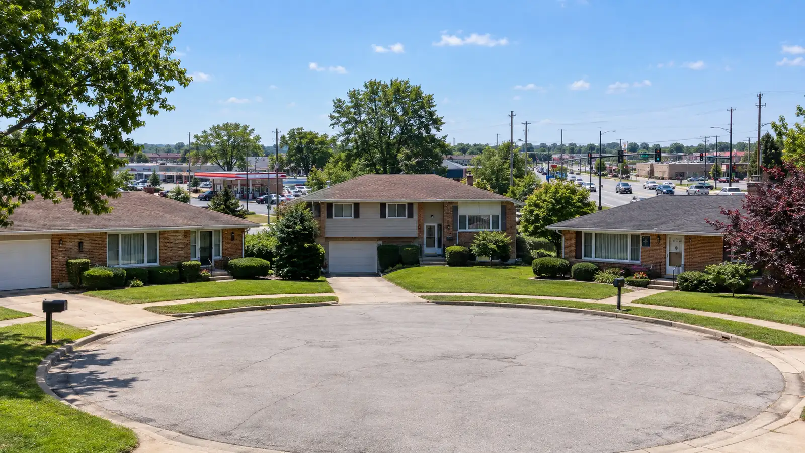 A neighborhood scene from Fairview Heights, IL