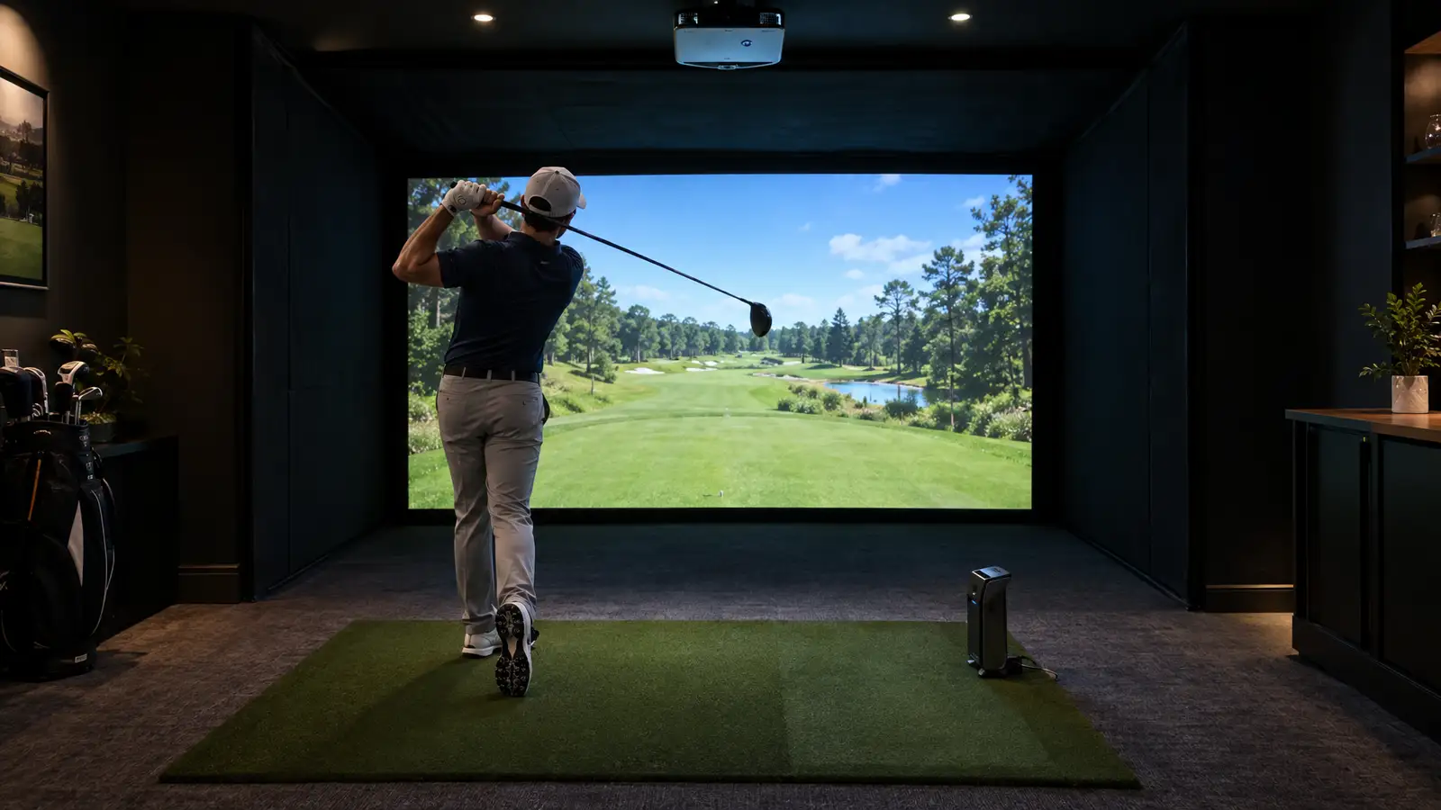 Golf Simulators in St. Louis, MO from Royal Builder Group partner Royal Simulators